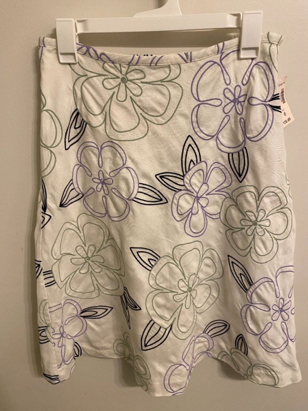 Floral Skirt Size 6 NWT Ivory Lavender Green